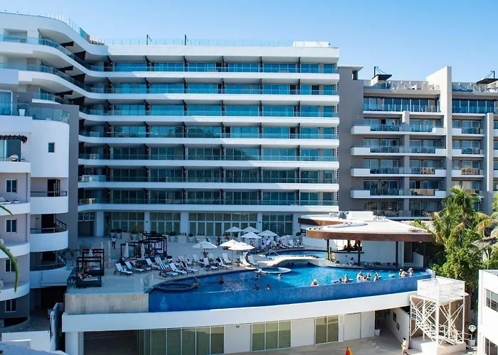 Aparthotel Sandoval Ocean Front Penthouse At Corazon *
